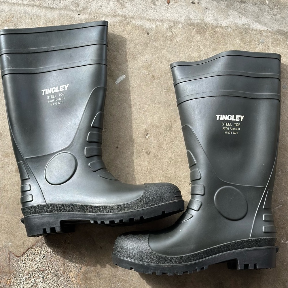 Tingley Men's Steel Toe Gray Boots NEW